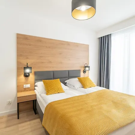 Faro Kasprowicza 20 Ab * Колобжег