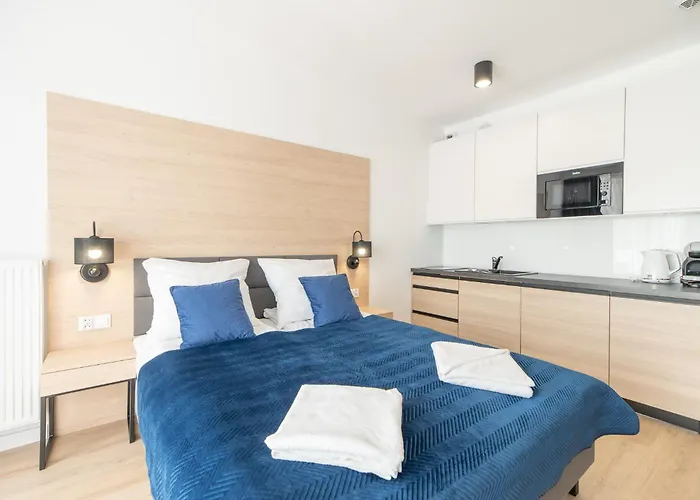 Faro Kasprowicza 20 Ab * Kolberg